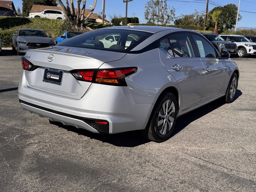 Used 2023 Nissan Altima 2.5 S image 12