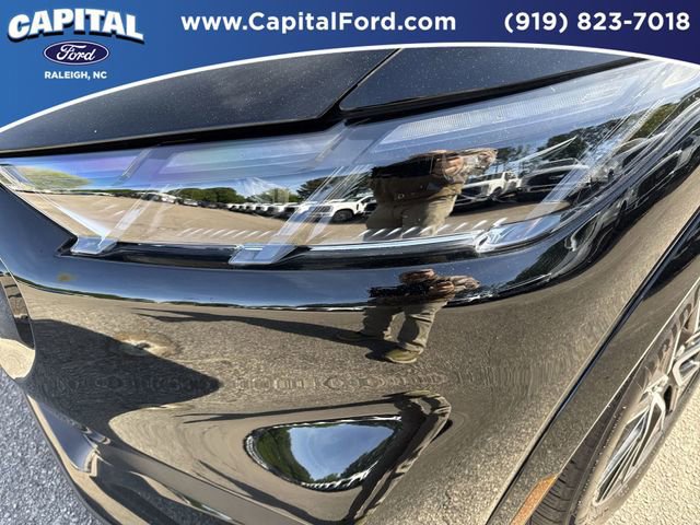 Certified 2025 Ford Mustang Mach-E Premium image 11