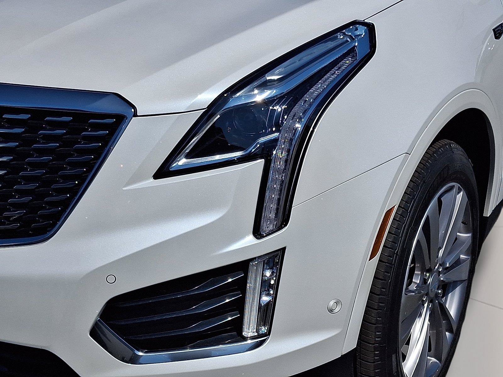 Used 2023 Cadillac XT5 Premium Luxury w/ Platinum Package FWD image 8
