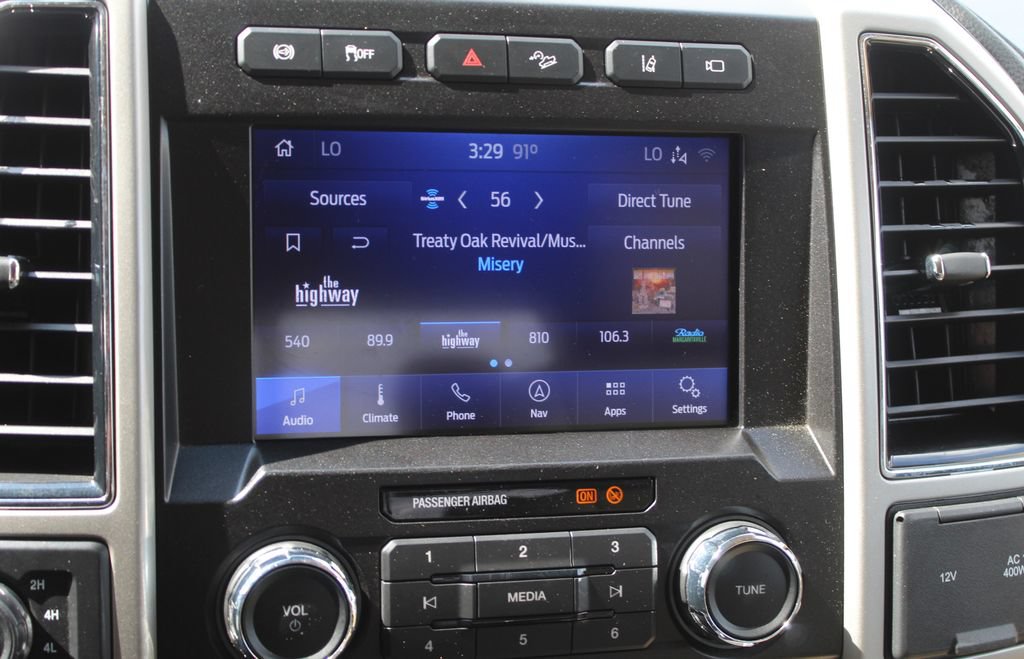 Certified 2020 Ford F250 Lariat AWD/4WD image 28