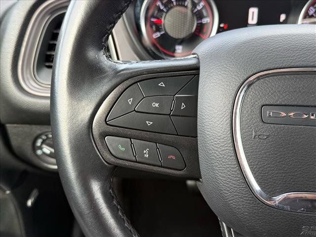 Used 2023 Dodge Challenger SXT image 18