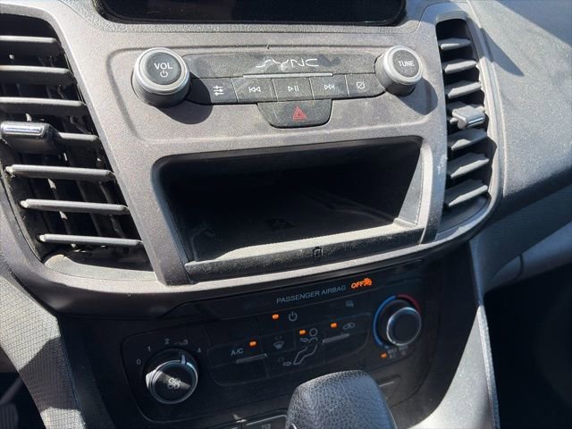 Certified 2020 Ford Transit Connect XLT FWD image 16