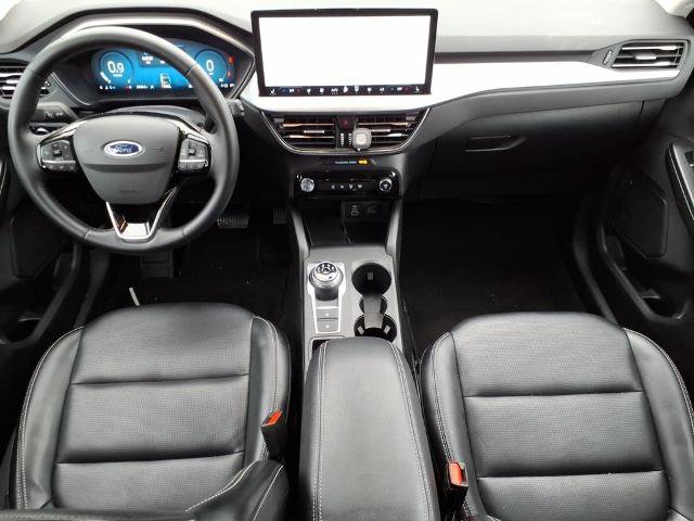 Certified 2025 Ford Escape Platinum AWD/4WD image 11