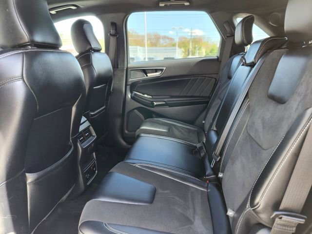 Certified 2022 Ford Edge ST w/ Equipment Group 401A AWD/4WD image 16