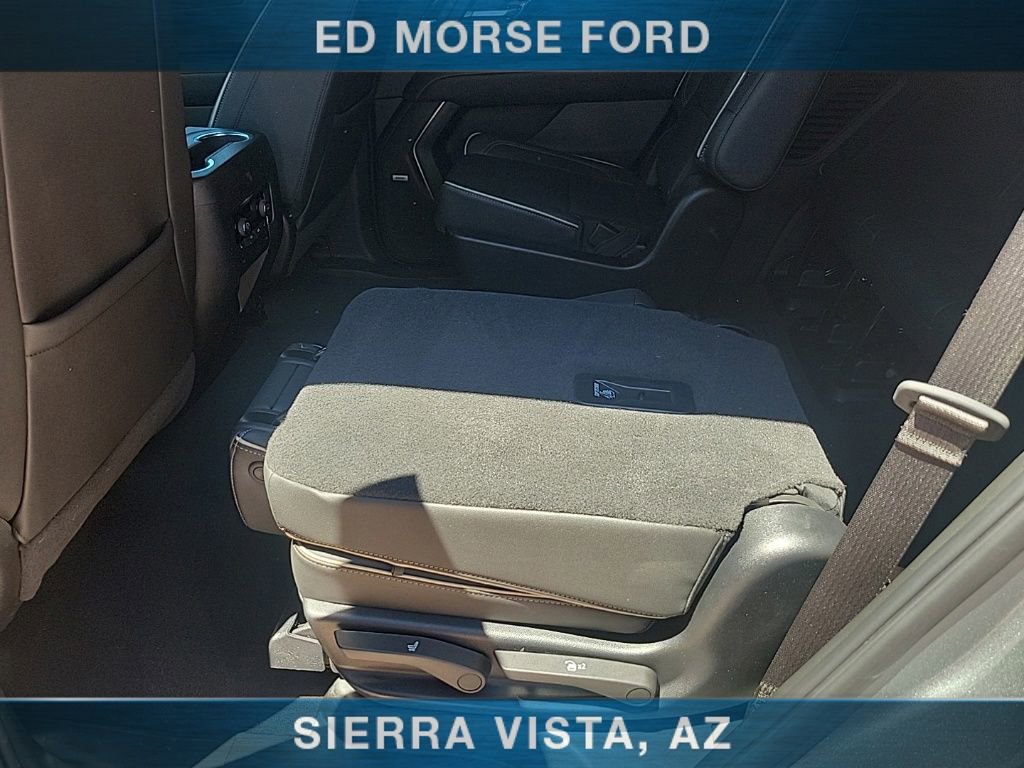 Used 2025 Chevrolet Tahoe Premier w/ Sun And Tow Package AWD/4WD image 40