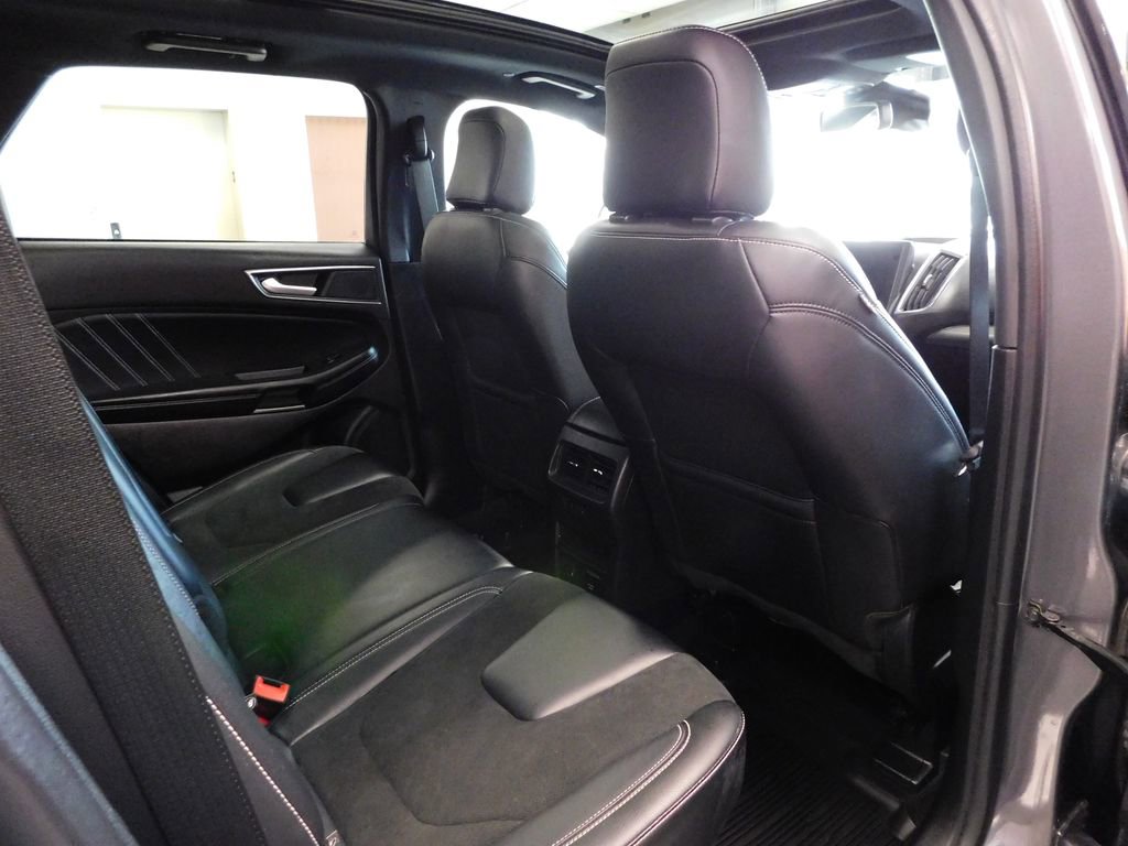 Certified 2022 Ford Edge ST w/ Equipment Group 401A AWD/4WD image 60