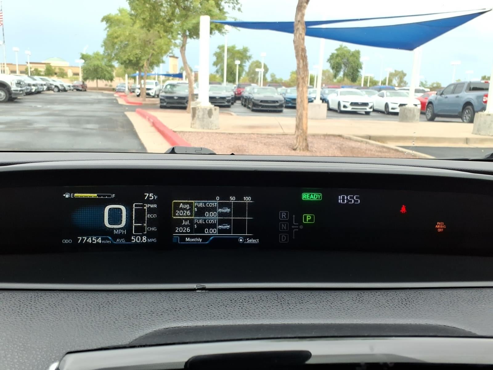 Used 2021 Toyota Prius L Eco FWD image 30
