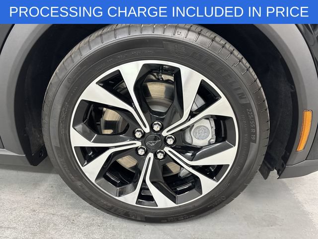 Certified 2025 Ford Mustang Mach-E Select AWD/4WD image 2