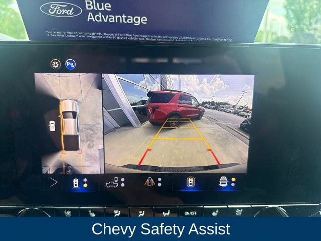 Used 2026 Chevrolet Colorado Z71 w/ Technology Package AWD/4WD image 22