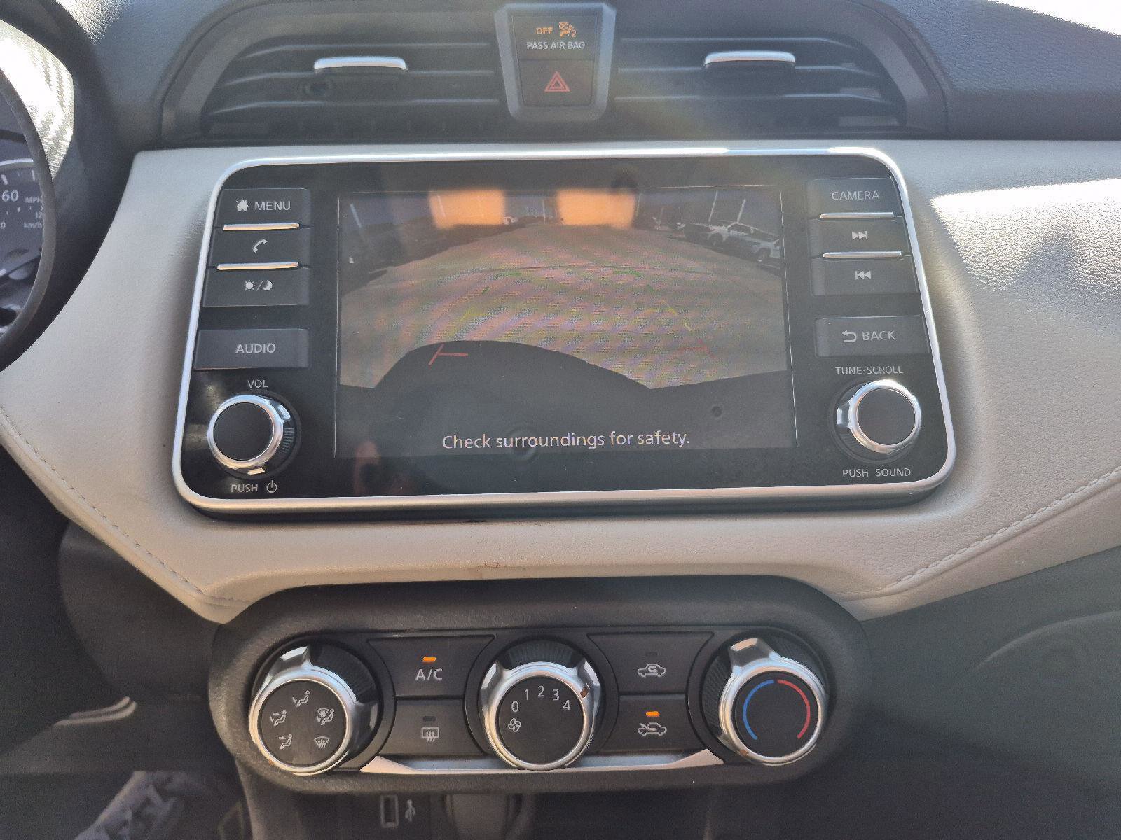 Used 2021 Nissan Versa SV image 12