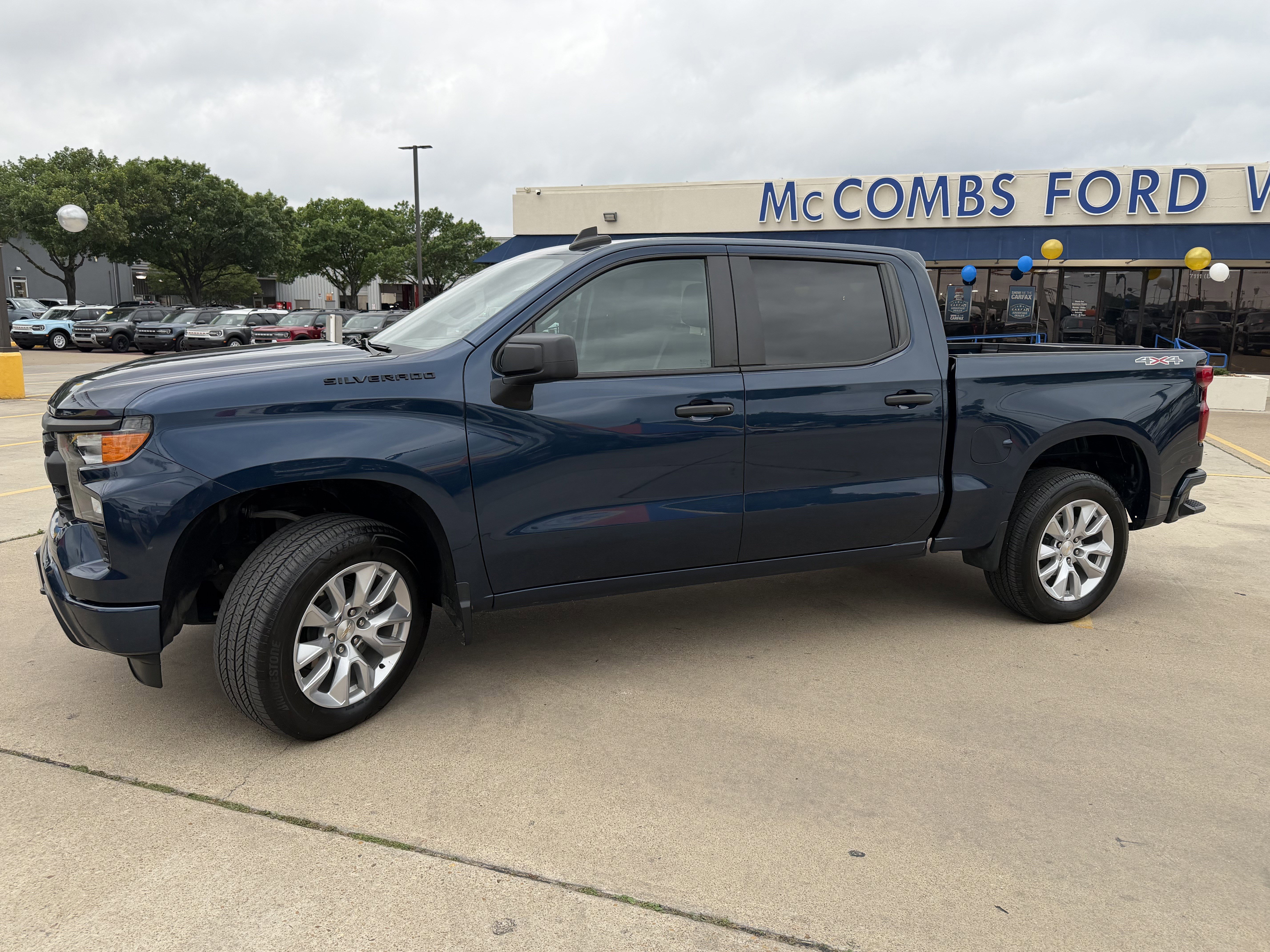 Used 2023 Chevrolet Silverado 1500 Custom w/ LPO, Dark Essentials Package image 8