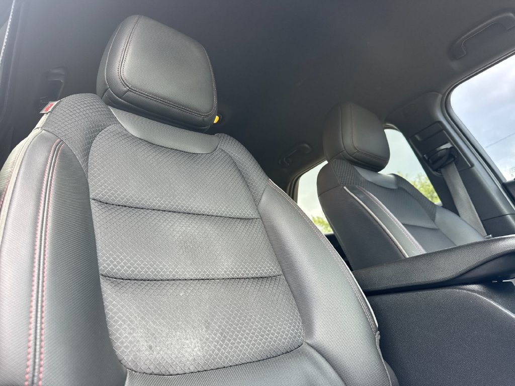 Used 2022 Chevrolet TrailBlazer RS FWD image 16
