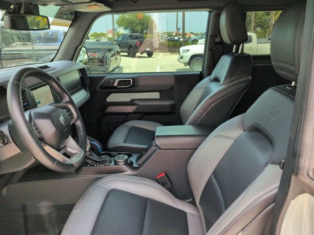 Certified 2022 Ford Bronco Black Diamond w/ Sasquatch Package AWD/4WD image 15