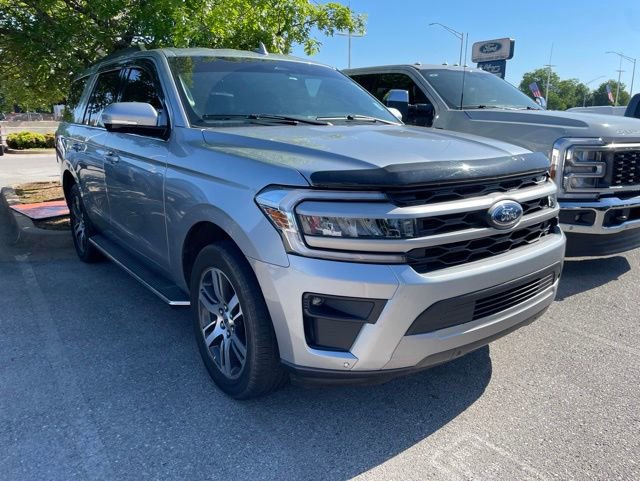 Certified 2022 Ford Expedition XLT RWD image 4