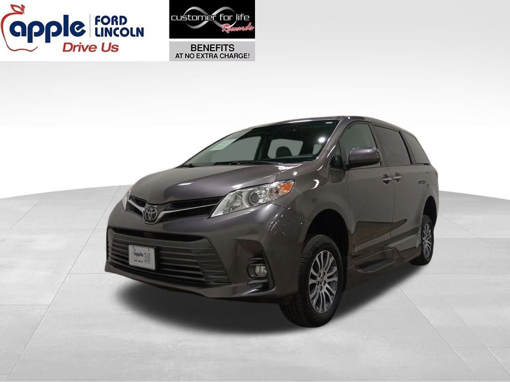 Used 2020 Toyota Sienna XLE