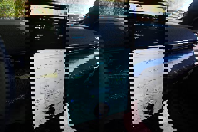 Certified 2025 Ford Mustang Mach-E GT image 26