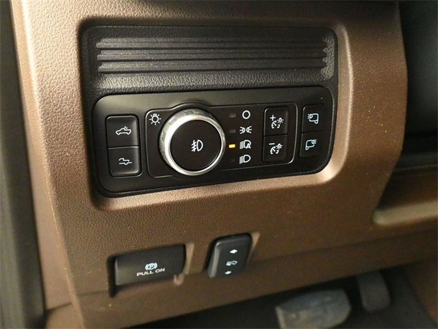 Certified 2025 Ford F350 King Ranch w/ Chrome Package image 16