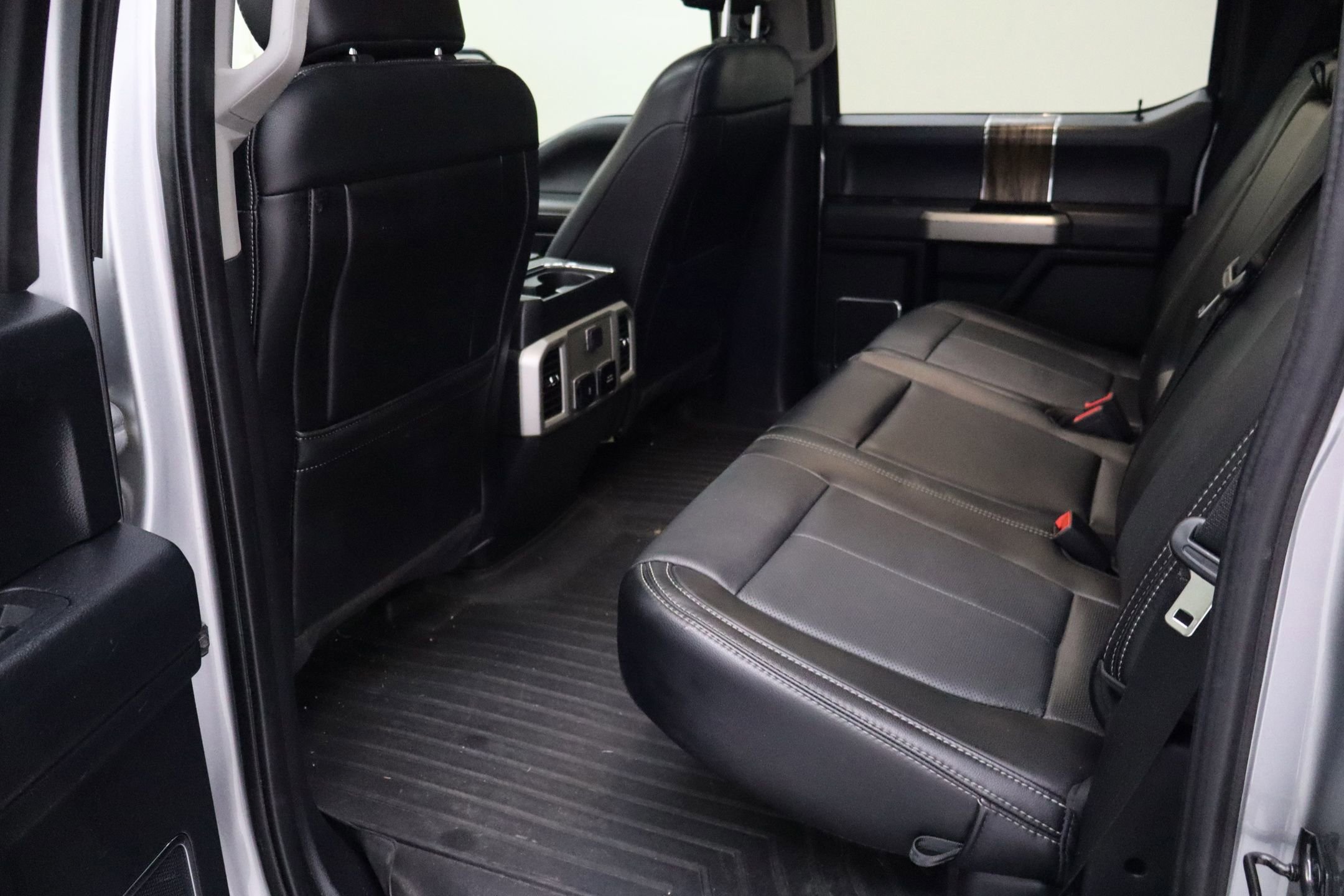 Certified 2020 Ford F150 Lariat image 24