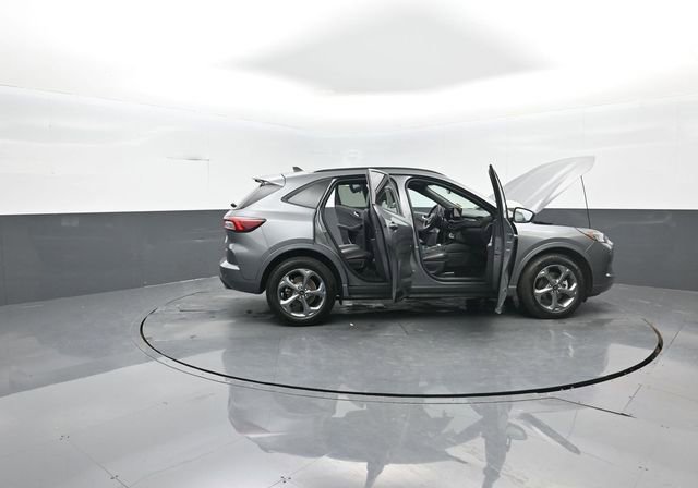 Certified 2023 Ford Escape ST-Line w/ Tech Pack #1 image 40