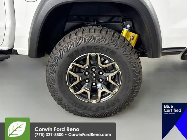 Used 2025 Chevrolet Colorado ZR2 w/ Technology Package image 35