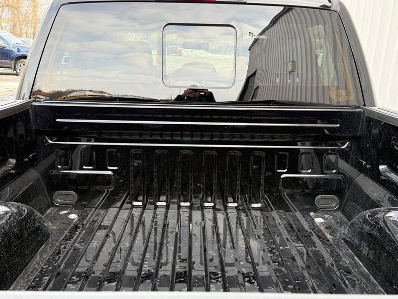 Certified 2022 Ford F150 XLT w/ Equipment Group 302A High image 7