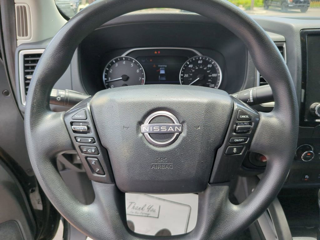 Used 2022 Nissan Frontier SV w/ Technology Package RWD image 27