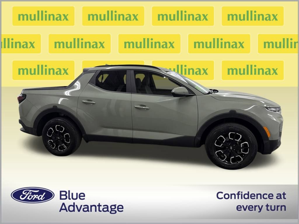 Used 2022 Hyundai Santa Cruz SEL Premium image 6