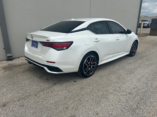 Used 2024 Nissan Sentra SR FWD image 3