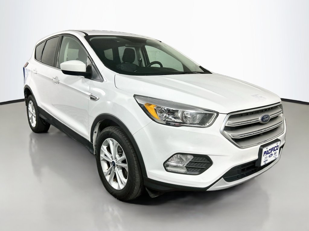 Certified 2019 Ford Escape SE