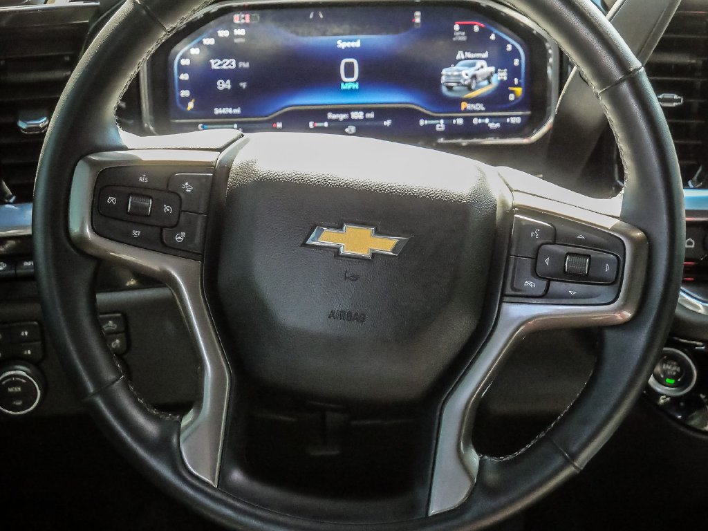 Used 2024 Chevrolet Silverado 2500 High Country w/ High Country Premium Package AWD/4WD image 30
