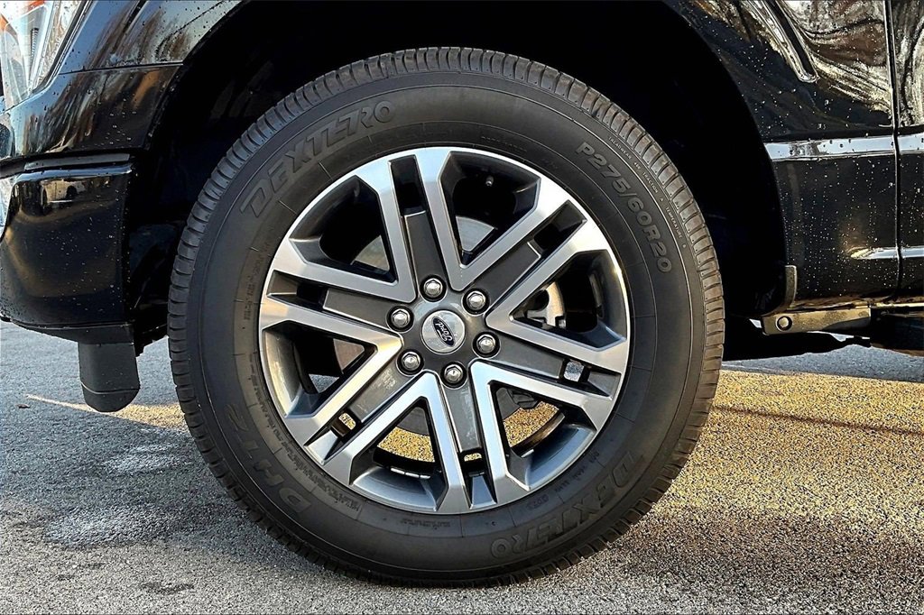 Certified 2022 Ford F150 XL w/ STX Appearance Package image 9