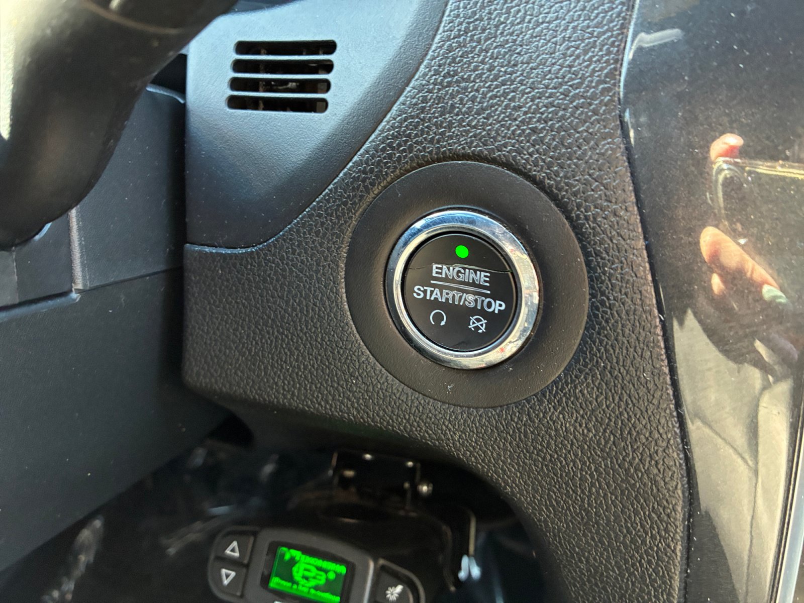 Certified 2018 Ford Explorer Sport w/ Equipment Group 401A AWD/4WD image 29
