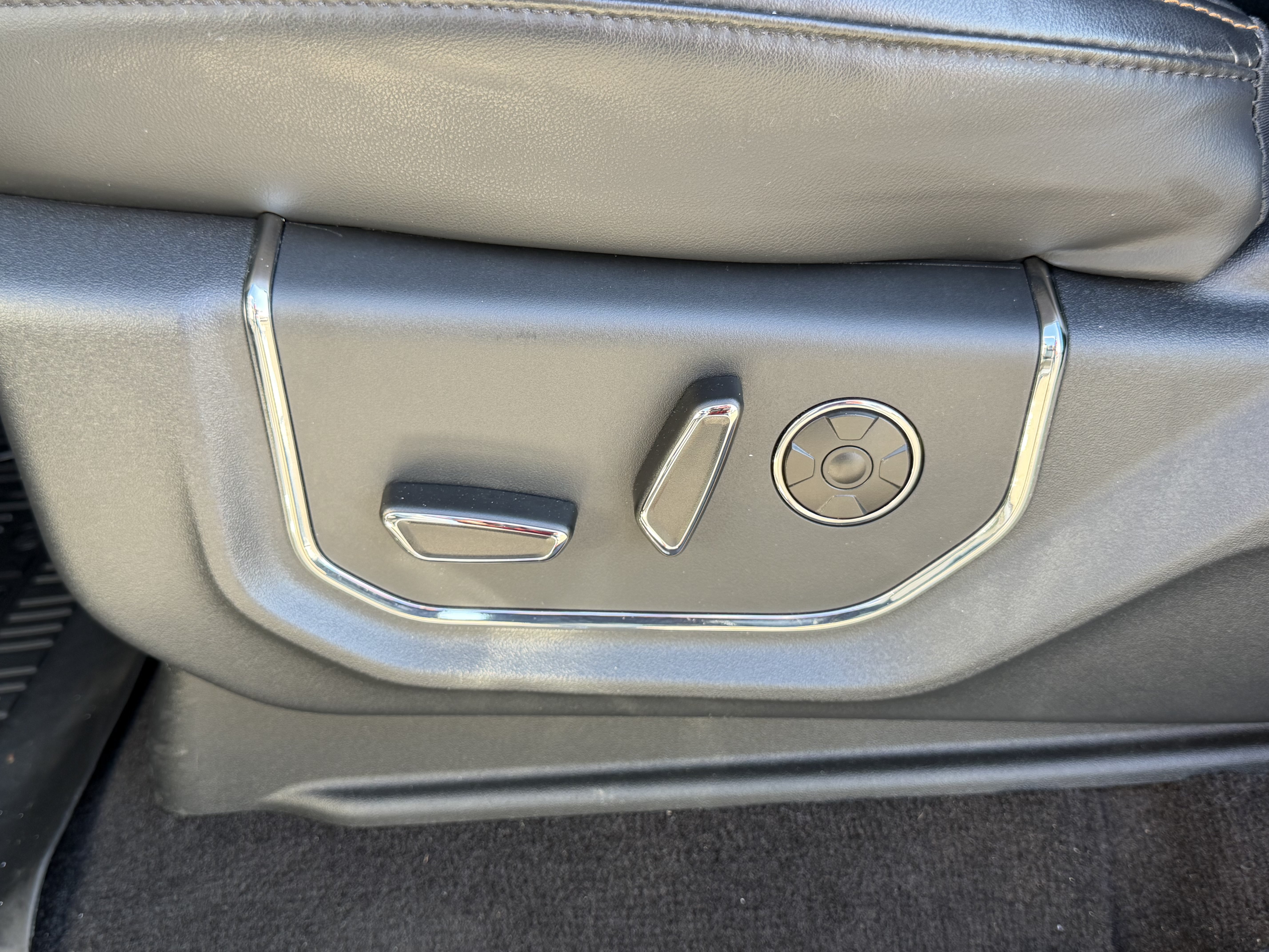 Certified 2023 Ford Expedition Max Platinum AWD/4WD image 14