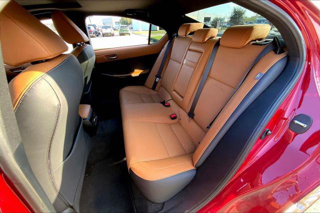 Used 2022 Lexus IS 300 w/ Premium Package image 20