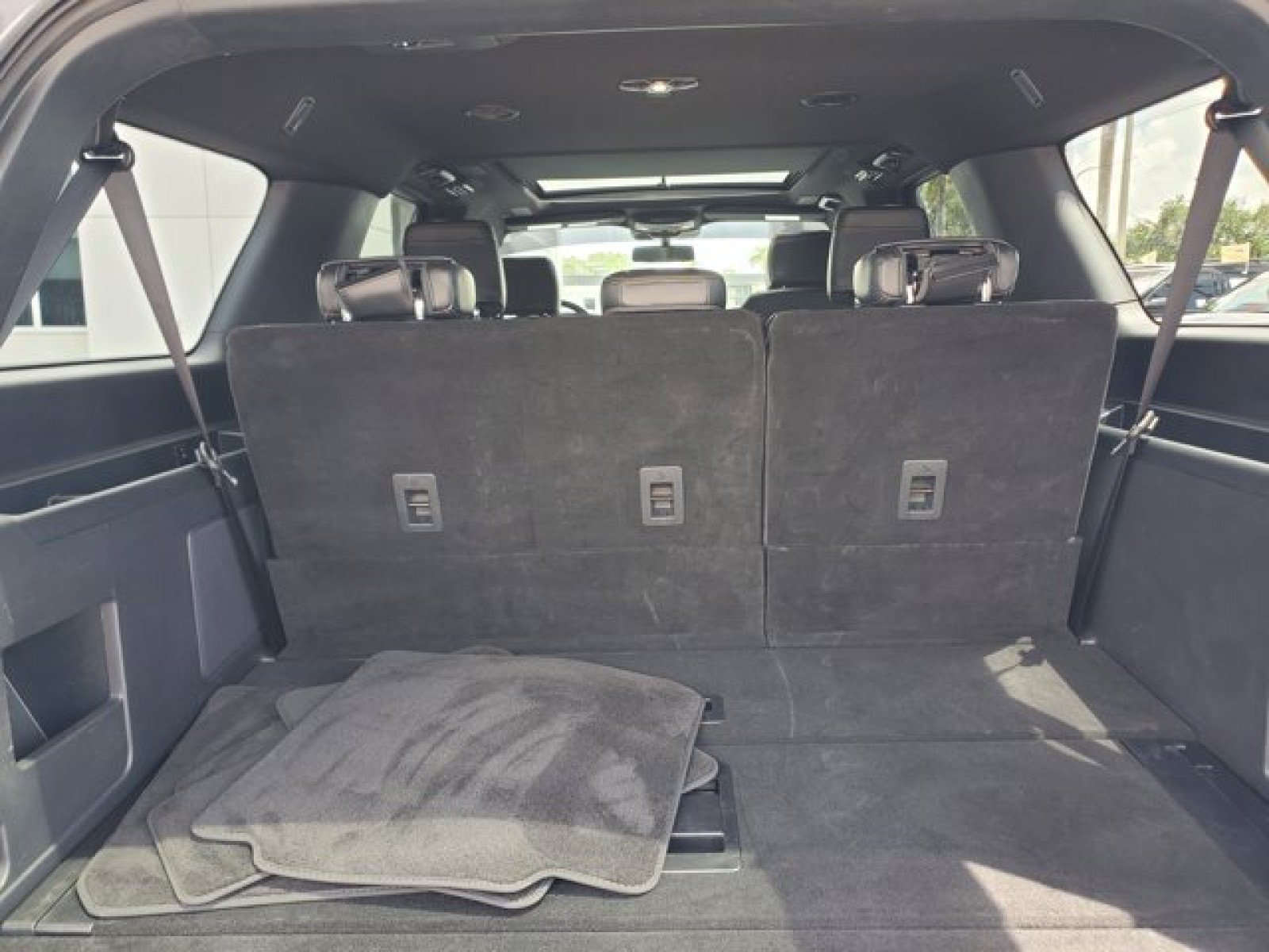 Certified 2024 Ford Expedition Max Platinum RWD image 8