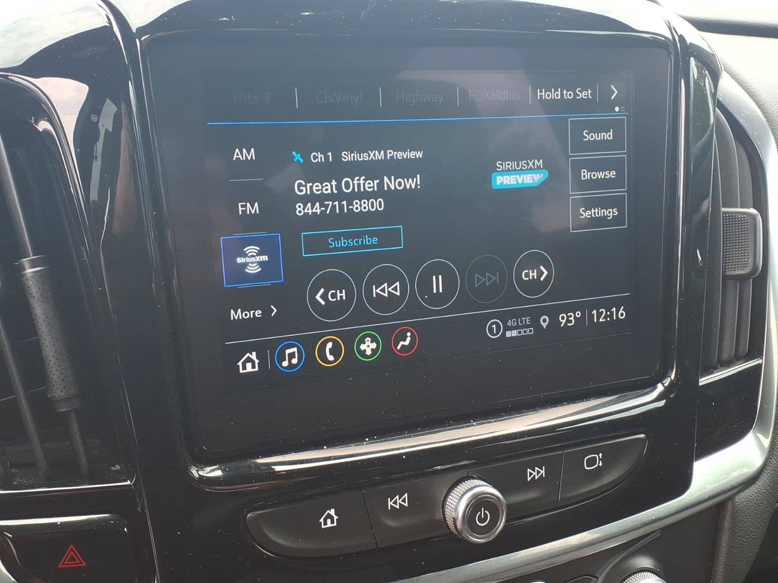 Used 2023 Chevrolet Traverse LT FWD image 6