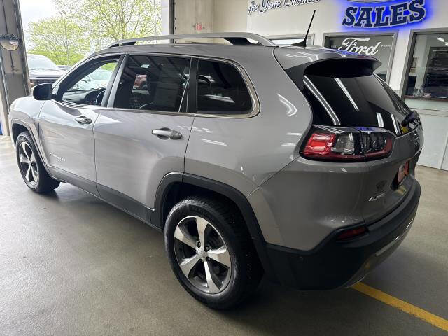 Used 2021 Jeep Cherokee Limited AWD/4WD image 6