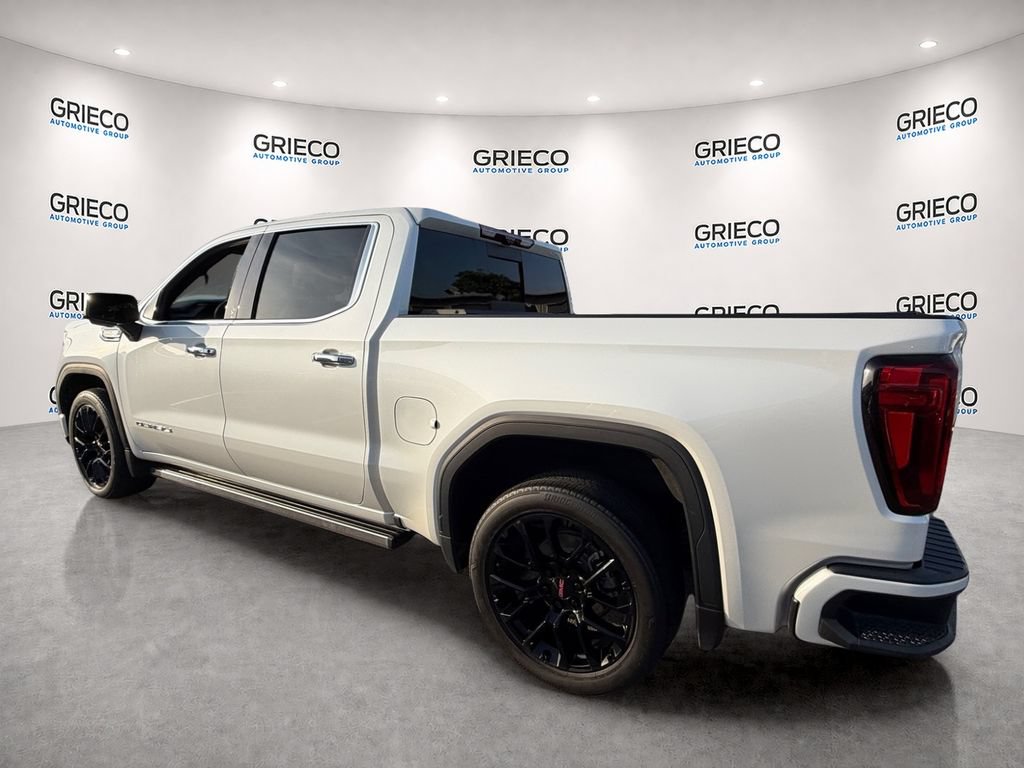 Used 2023 GMC Sierra 1500 Denali w/ Denali Reserve Package AWD/4WD image 5
