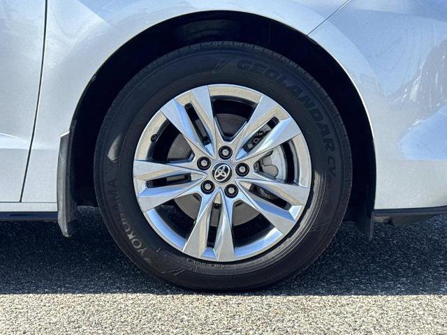 Used 2024 Toyota Sienna Limited image 31