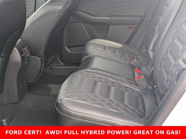 Certified 2023 Ford Escape Platinum w/ Premium Technology Package AWD/4WD image 22