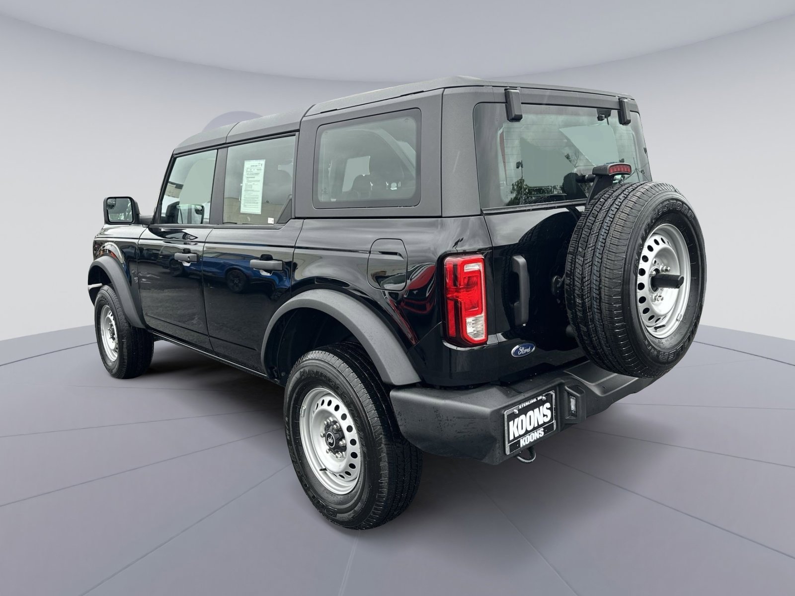 Certified 2025 Ford Bronco 4-Door AWD/4WD image 14