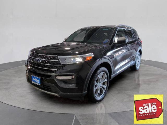Certified 2022 Ford Explorer XLT w/ Equipment Group 202A