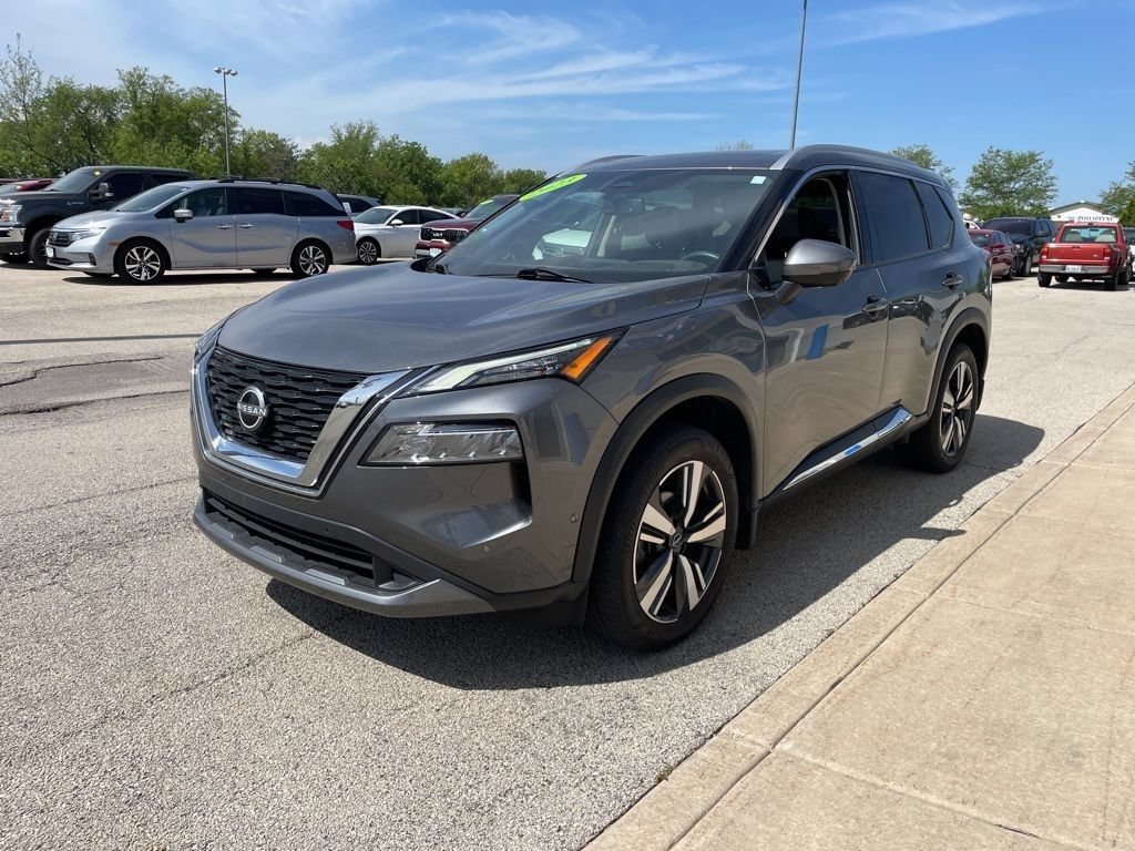 Used 2023 Nissan Rogue SL w/ SL Premium Package AWD/4WD image 2