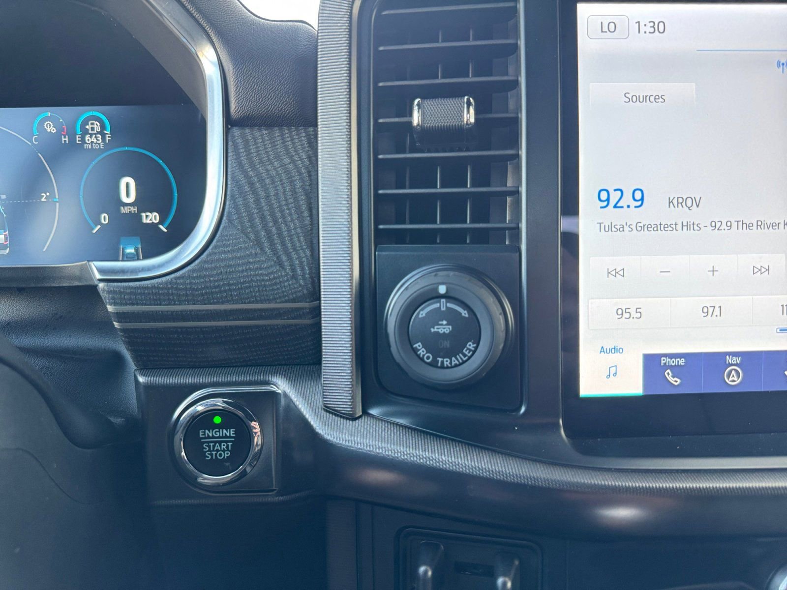 Certified 2023 Ford F150 Platinum w/ Equipment Group 701A High image 28