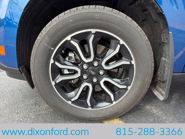 Certified 2023 Ford Maverick Lariat w/ Lariat Luxury Package FWD image 28