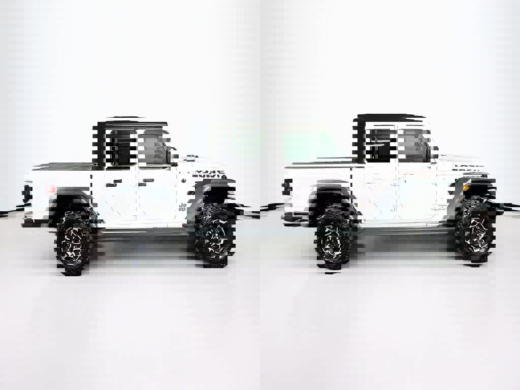 Used 2023 Jeep Gladiator Mojave w/ Dual Top Group image 6