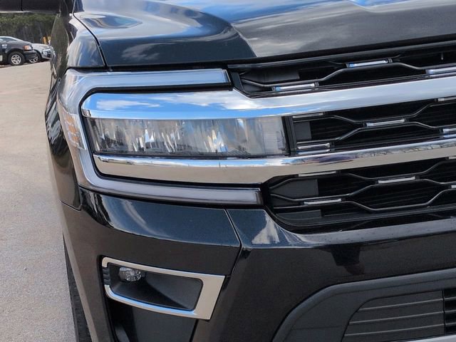 Certified 2024 Ford Expedition Limited image 9
