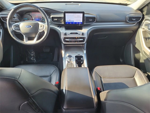 Certified 2023 Ford Explorer XLT w/ Equipment Group 202A image 10