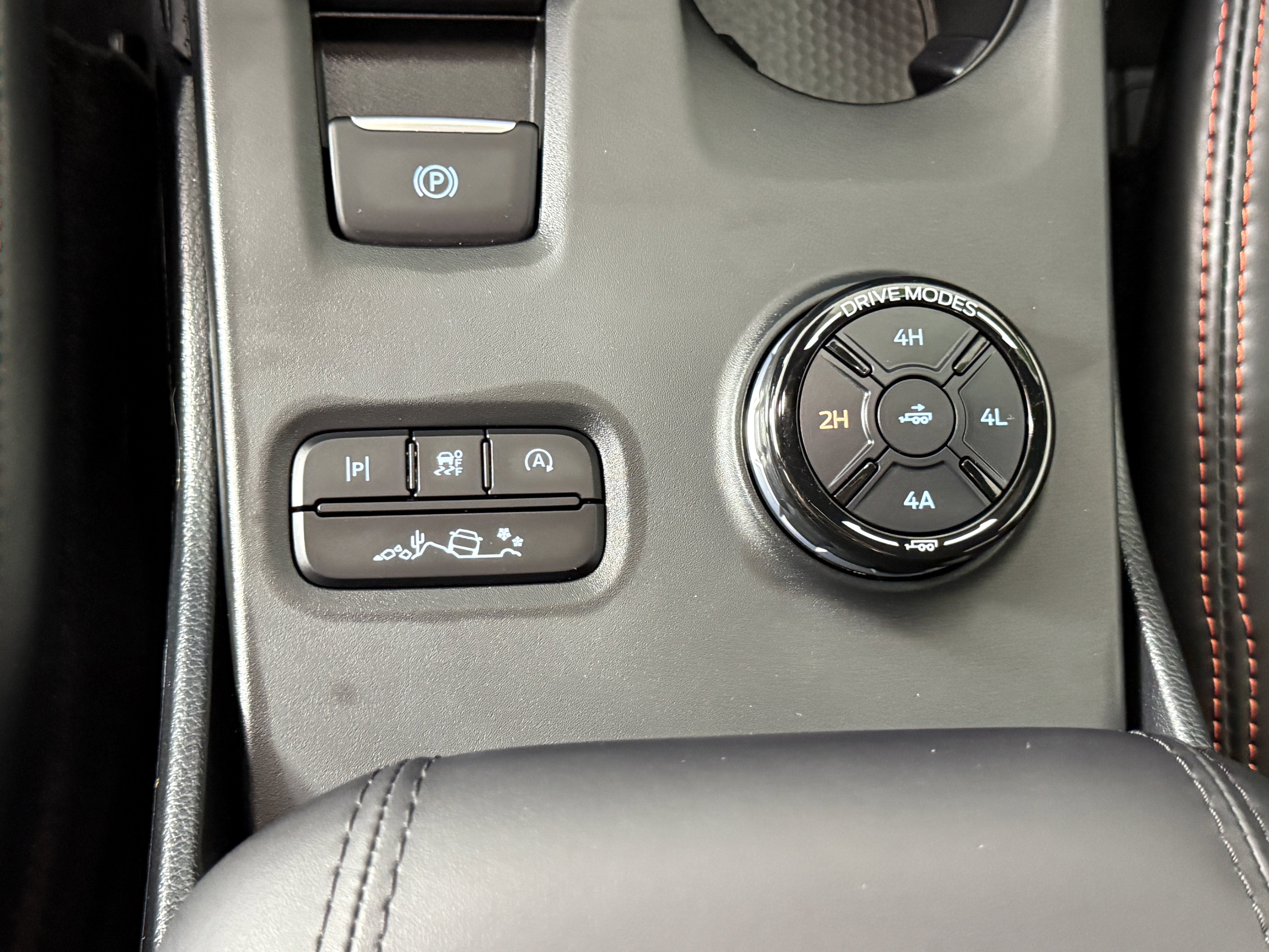 Certified 2025 Ford Ranger Raptor AWD/4WD image 23