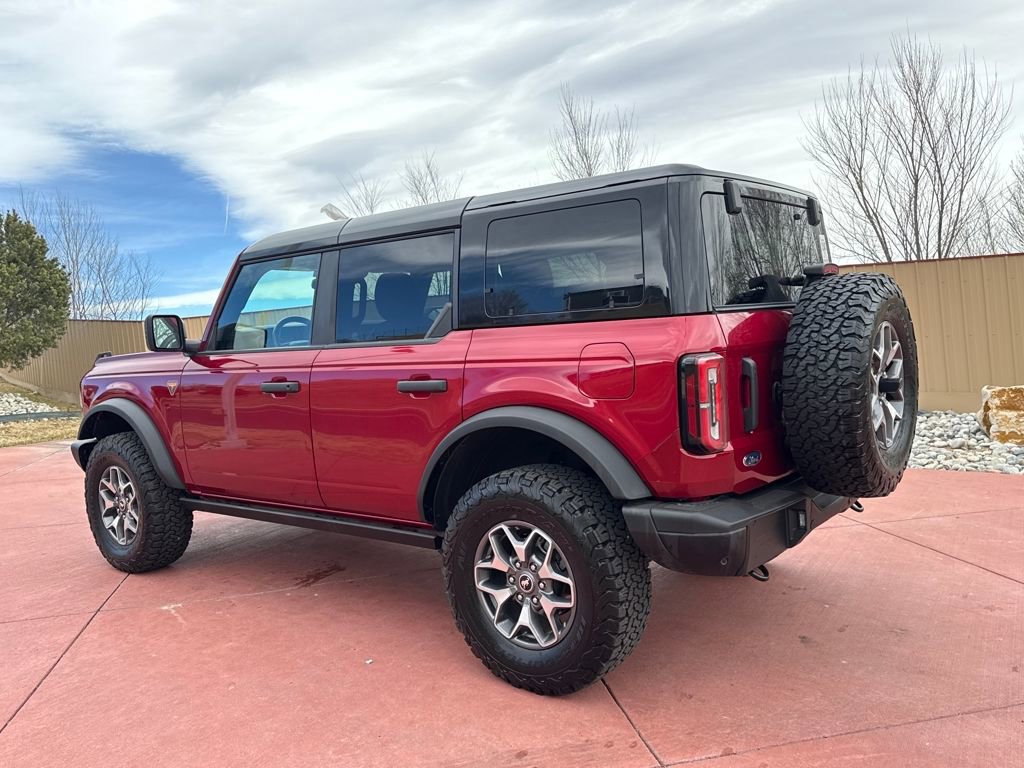 Certified 2025 Ford Bronco Badlands image 4
